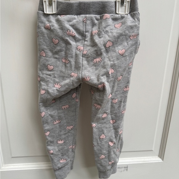 Disney 3T Girls Princess Gray and Pink Heart & Crown Joggers Sweatpants Ruffle - Picture 5 of 6